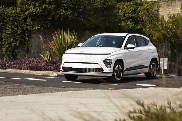 2025 Hyundai Kona Electric SX2.V2