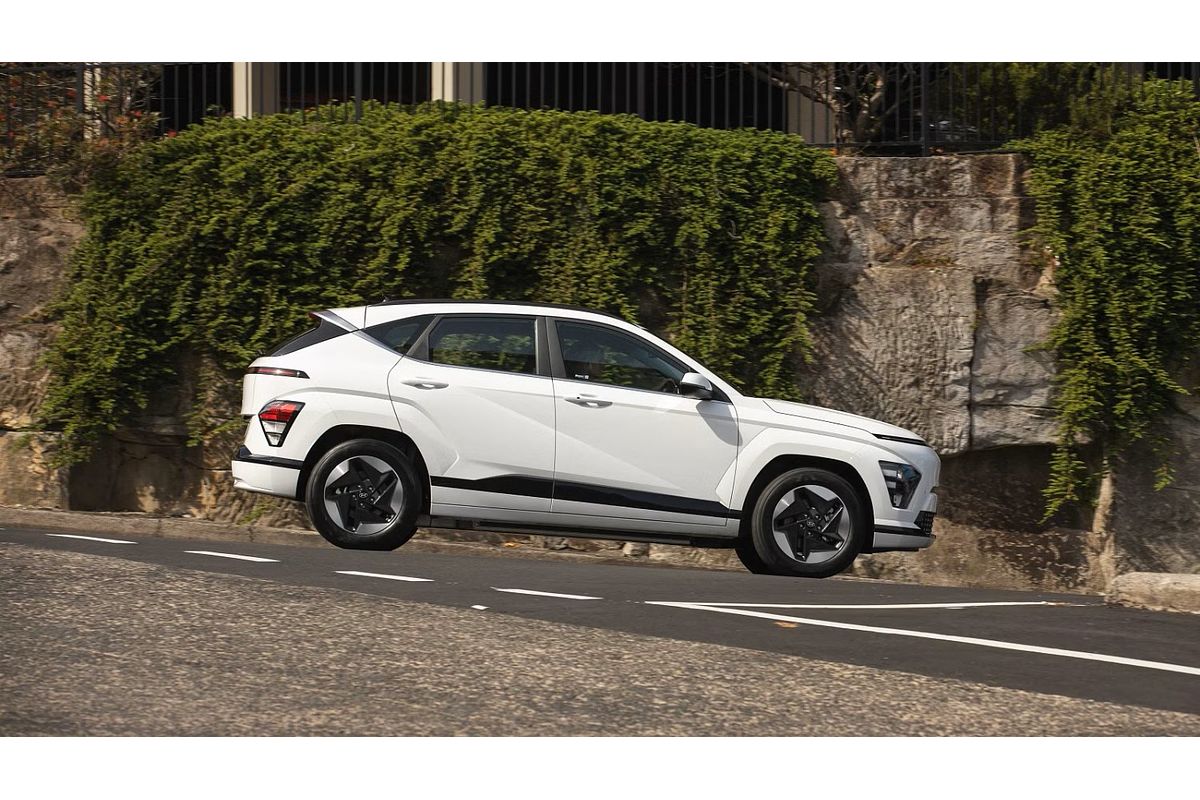2025 Hyundai Kona Electric SX2.V2