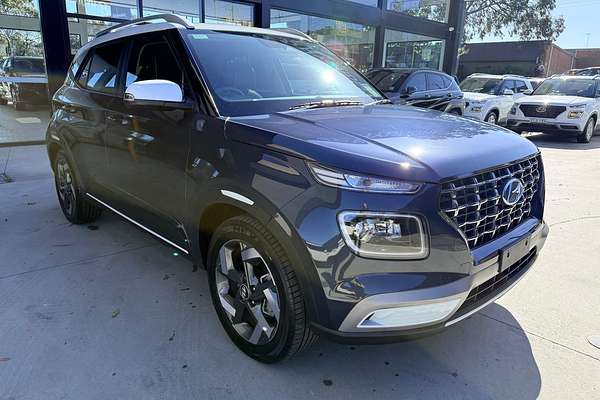 2024 Hyundai Venue Elite QX.V5