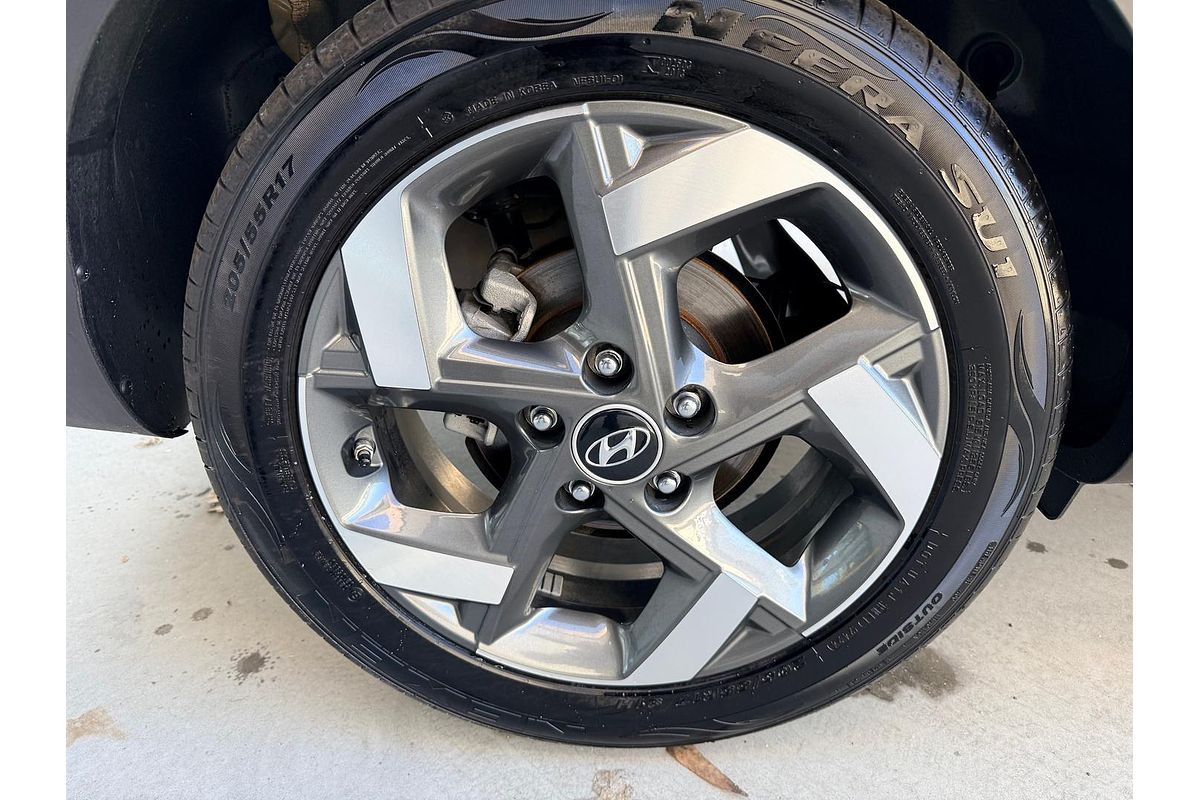 2024 Hyundai VENUE ELITE (BLACK) TWO-TONE ROOF QX.V5 MY24