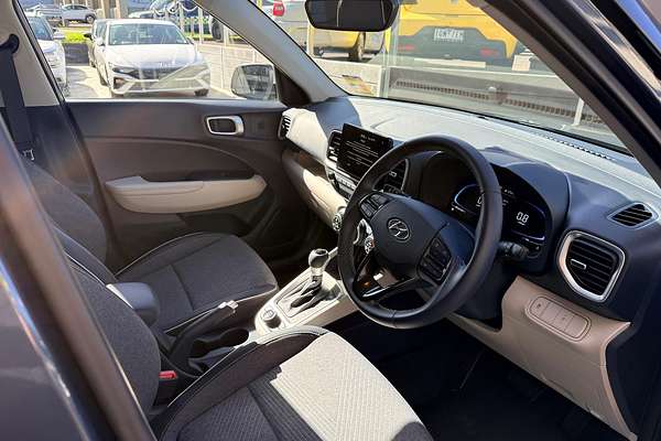 2024 Hyundai VENUE ELITE (BLACK) TWO-TONE ROOF QX.V5 MY24