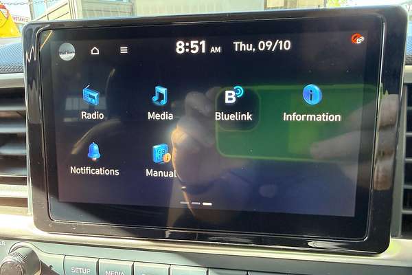 2024 Hyundai VENUE ELITE (BLACK) TWO-TONE ROOF QX.V5 MY24