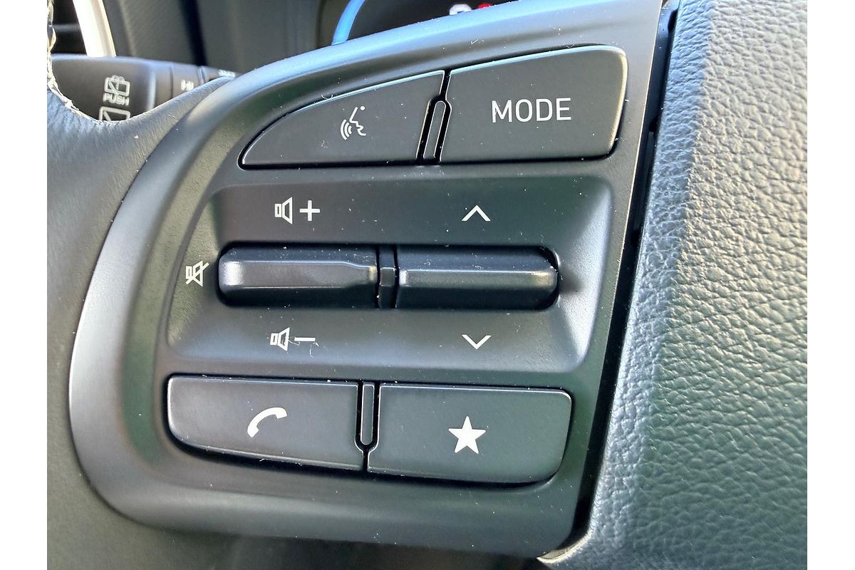 2024 Hyundai VENUE ELITE (BLACK) TWO-TONE ROOF QX.V5 MY24