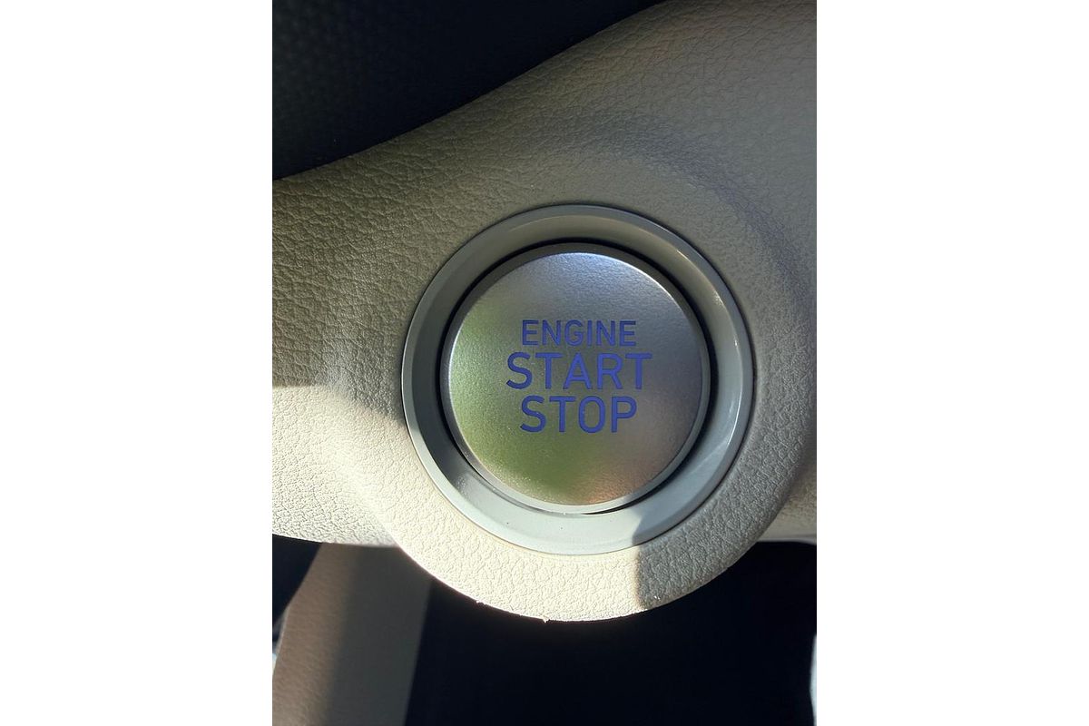 2024 Hyundai VENUE ELITE (BLACK) TWO-TONE ROOF QX.V5 MY24