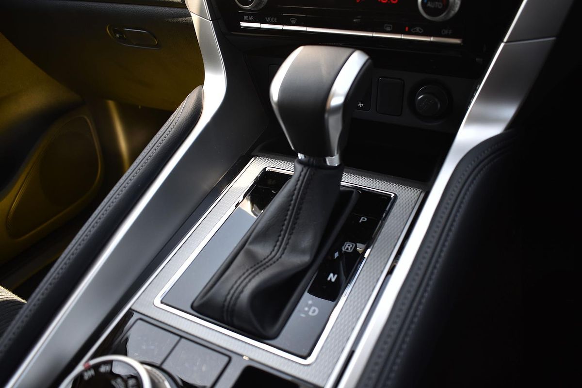 2024 Mitsubishi Pajero Sport GLX QG