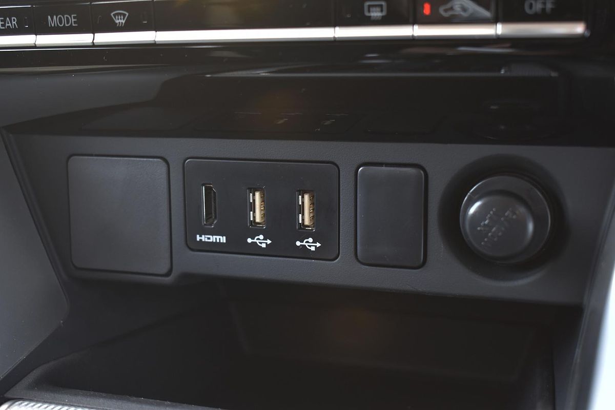 2024 Mitsubishi Pajero Sport GLX QG