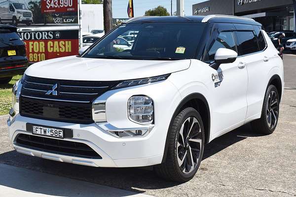 2025 Mitsubishi Outlander PHEV Exceed Tourer ZM