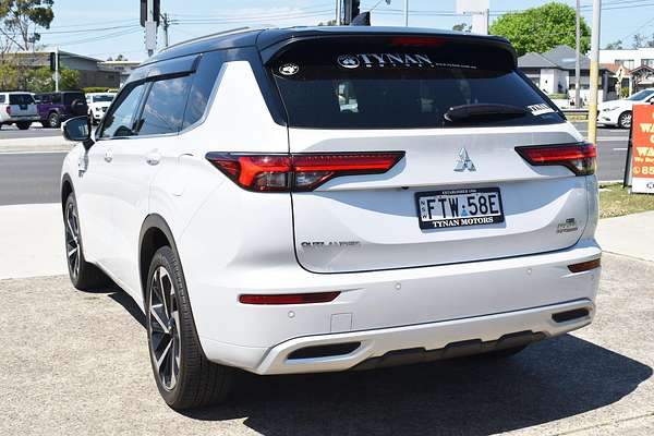 2025 Mitsubishi Outlander PHEV Exceed Tourer ZM