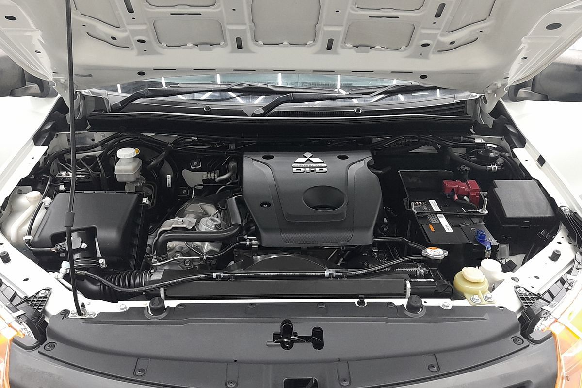 2017 Mitsubishi Triton GLX MQ 4X4