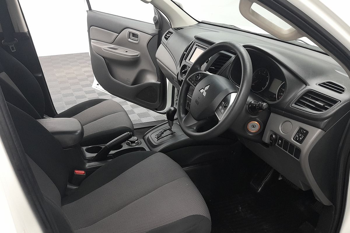 2017 Mitsubishi Triton GLX MQ 4X4