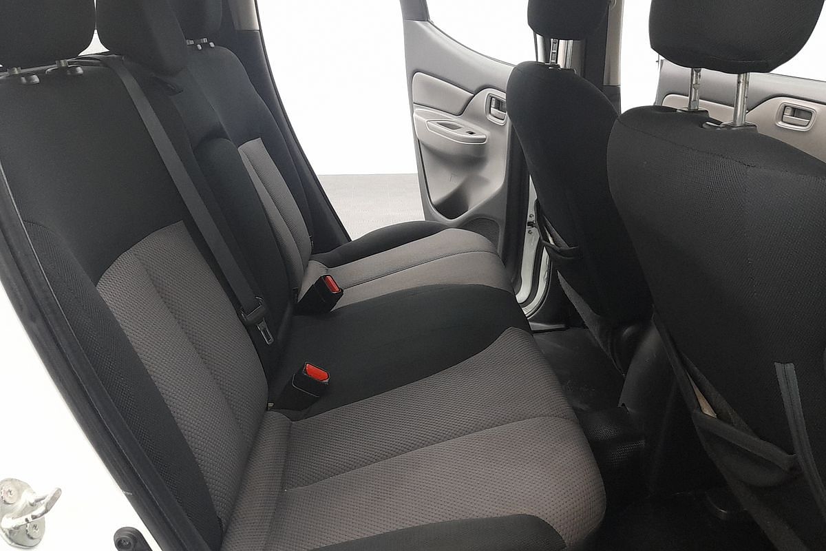 2017 Mitsubishi Triton GLX MQ 4X4