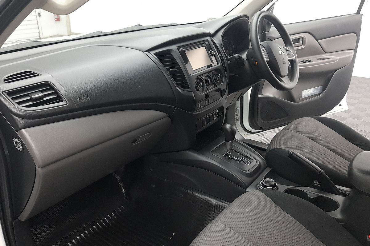 2017 Mitsubishi Triton GLX MQ 4X4