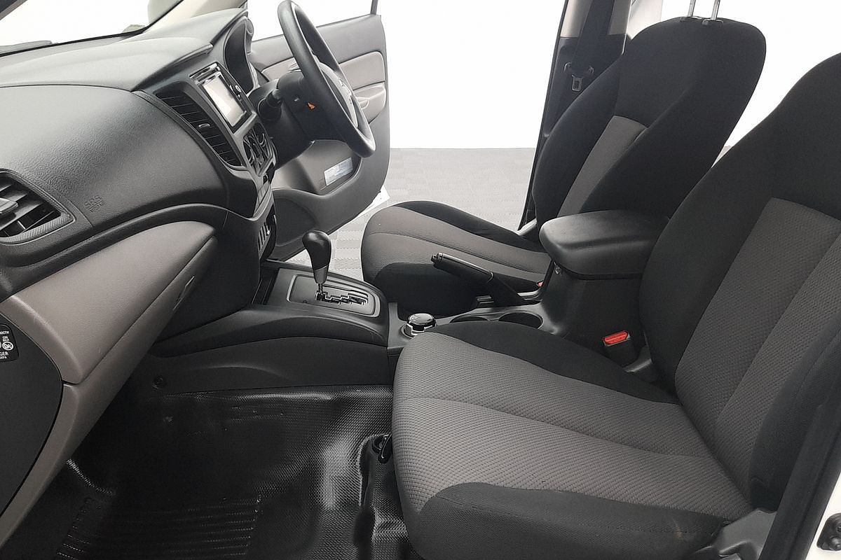 2017 Mitsubishi Triton GLX MQ 4X4