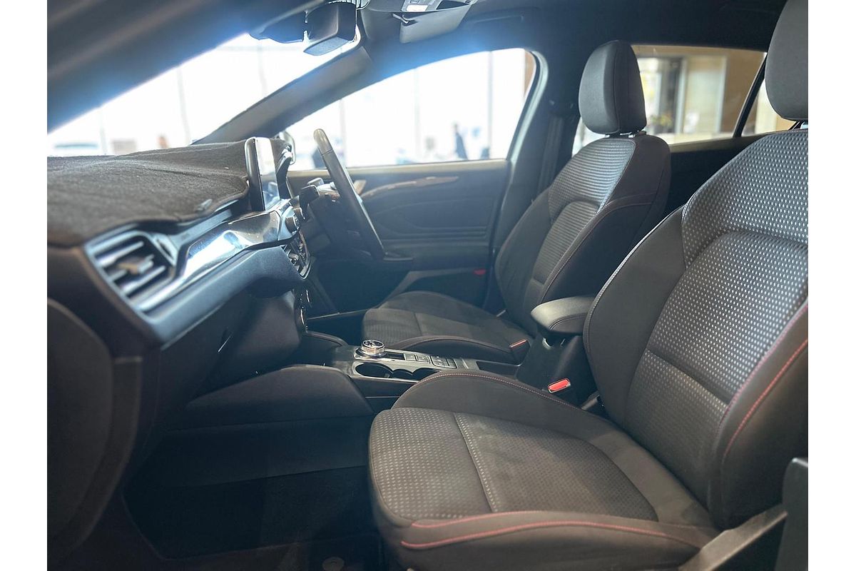 2019 Ford Focus ST-Line SA