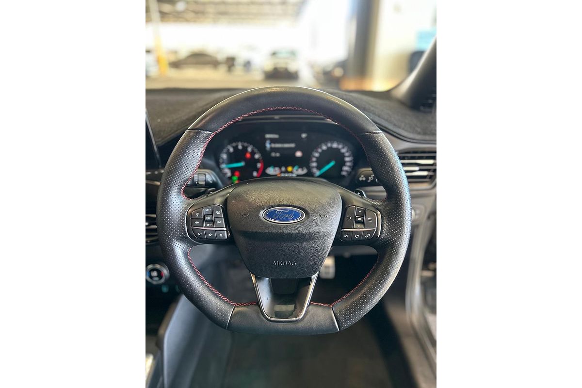 2019 Ford Focus ST-Line SA