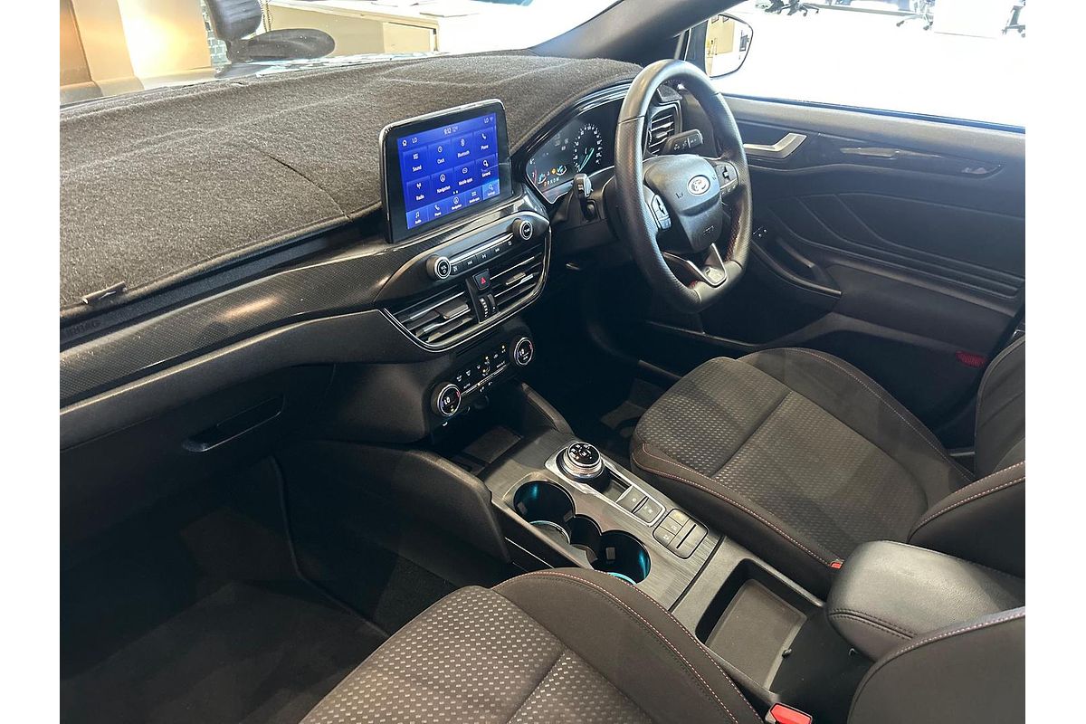 2019 Ford Focus ST-Line SA