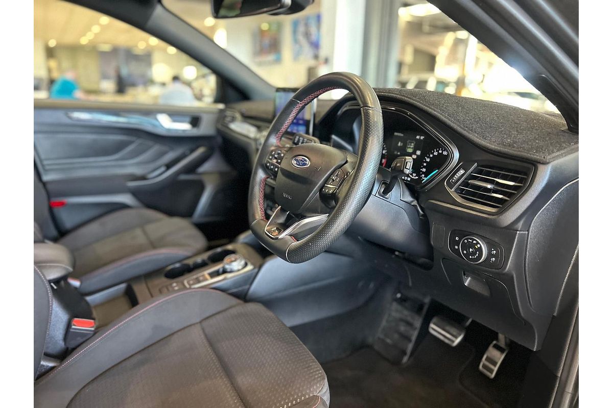 2019 Ford Focus ST-Line SA