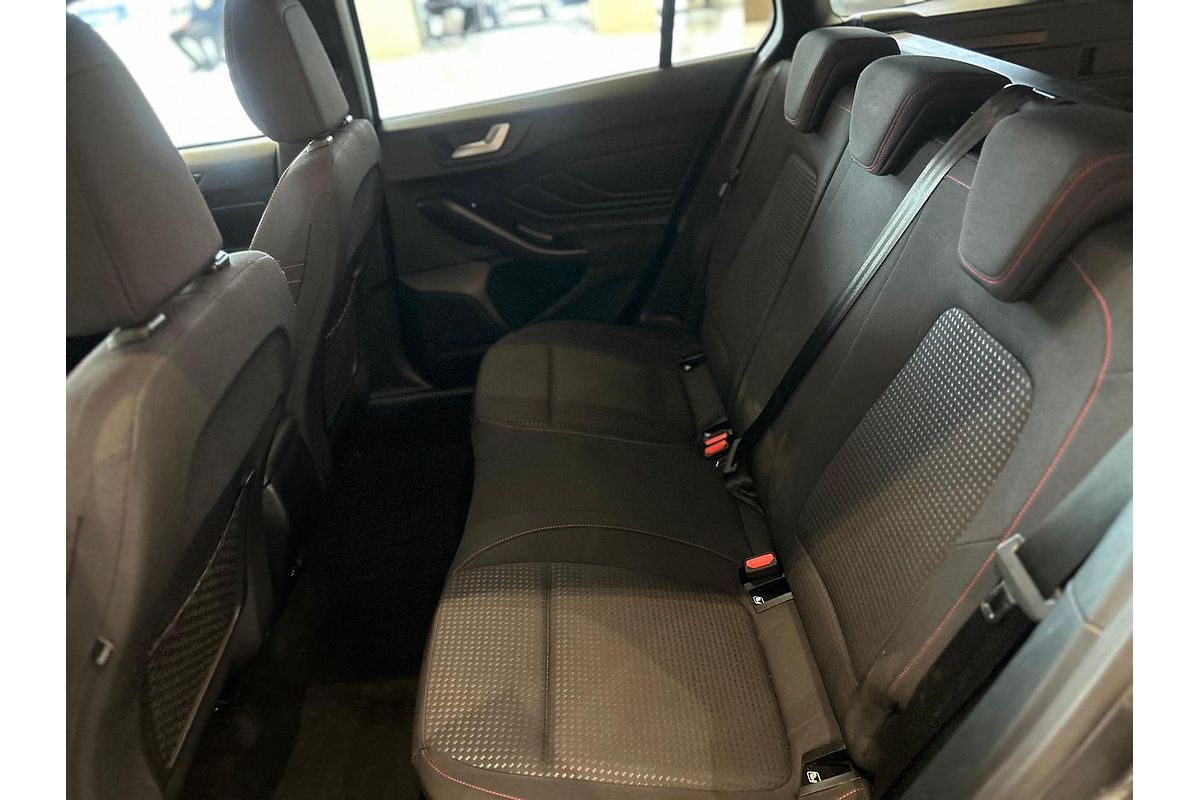 2019 Ford Focus ST-Line SA