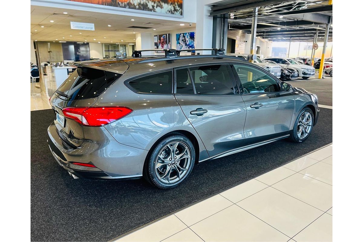 2019 Ford Focus ST-Line SA