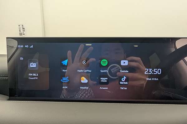 2025 MG IM5RWD100PLAT