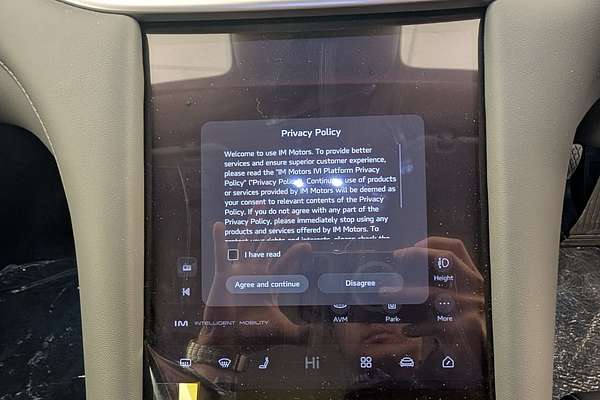 2025 MG IM5RWD100PLAT