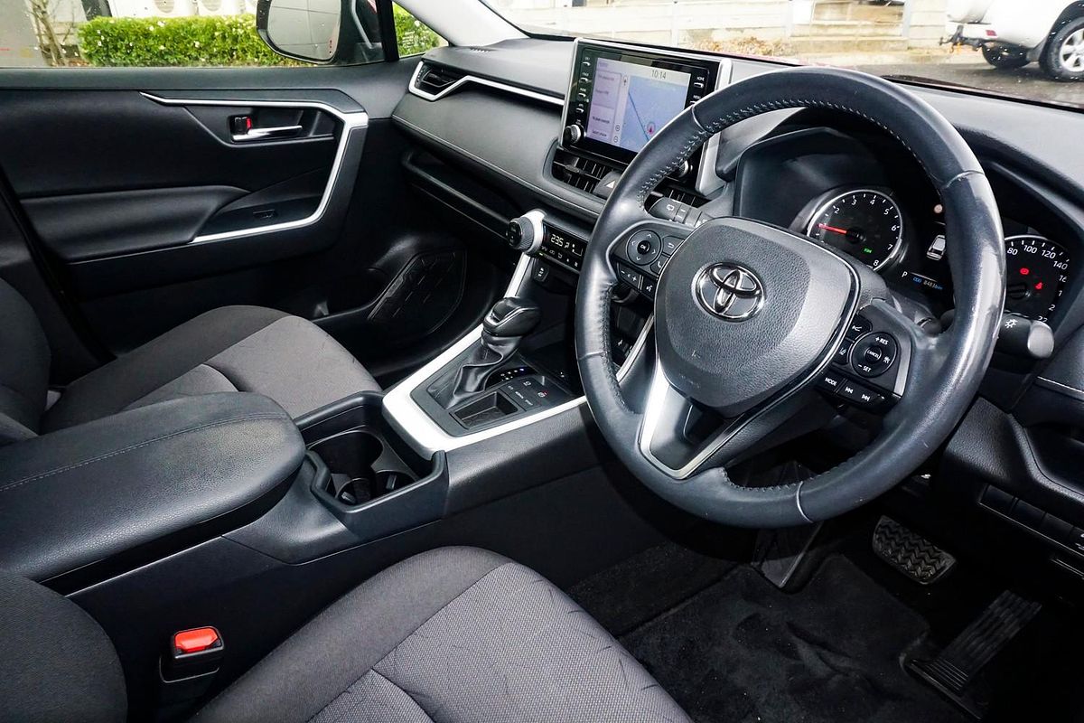 2021 Toyota RAV4 GXL MXAA52R