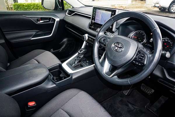 2021 Toyota RAV4 GXL MXAA52R