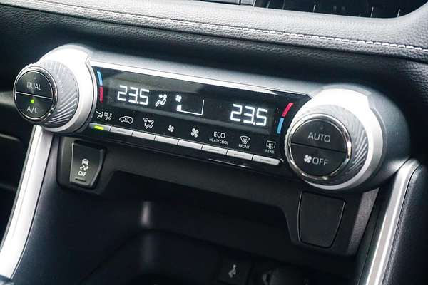 2021 Toyota RAV4 GXL MXAA52R
