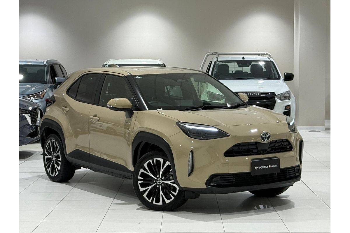 2024 Toyota Yaris Cross Urban MXPJ10R