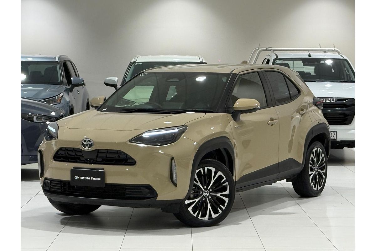 2024 Toyota Yaris Cross Urban MXPJ10R