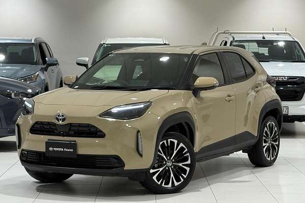 2024 Toyota Yaris Cross Urban MXPJ10R