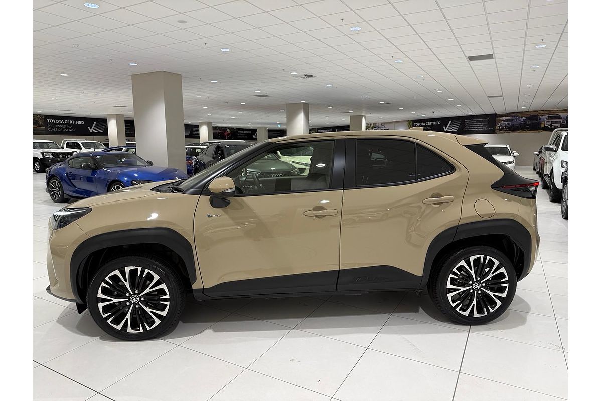 2024 Toyota Yaris Cross Urban MXPJ10R