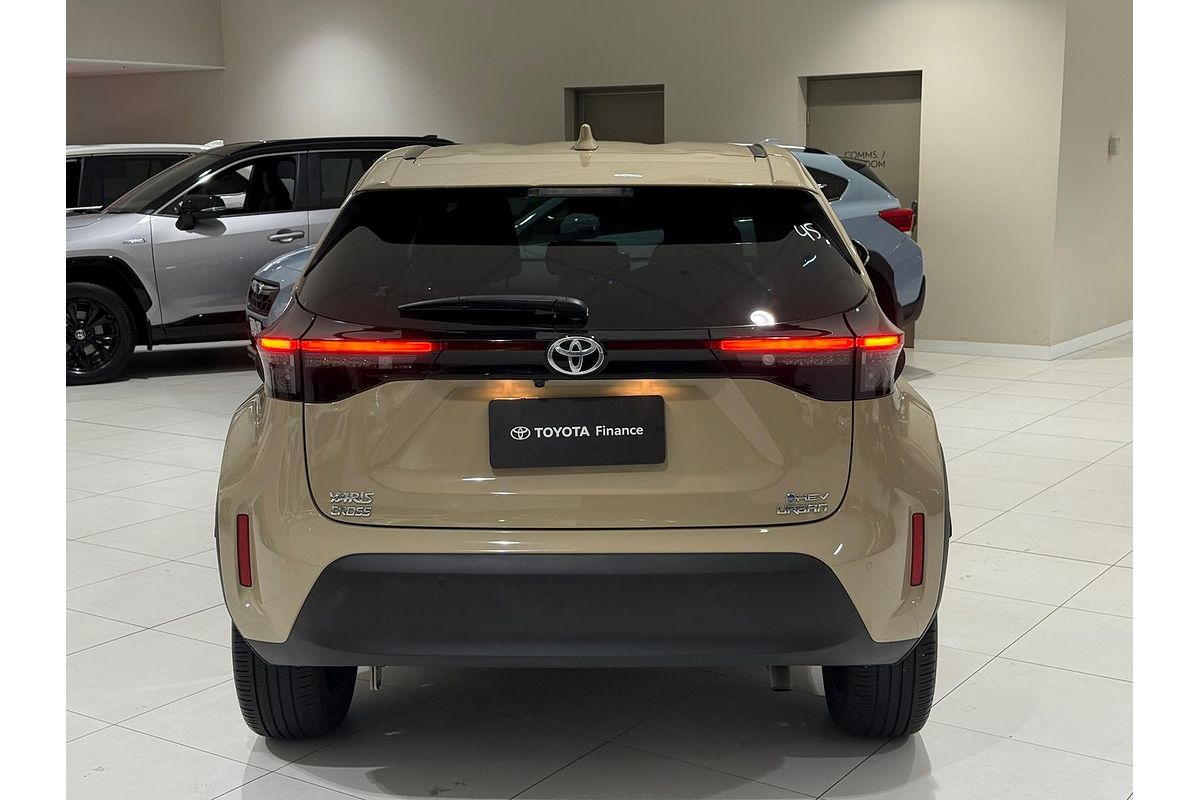 2024 Toyota Yaris Cross Urban MXPJ10R