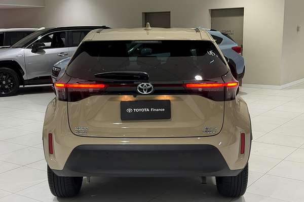 2024 Toyota Yaris Cross Urban MXPJ10R