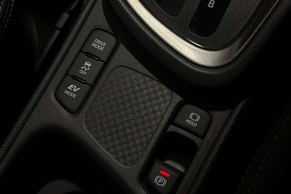 2024 Toyota Yaris Cross Urban MXPJ10R