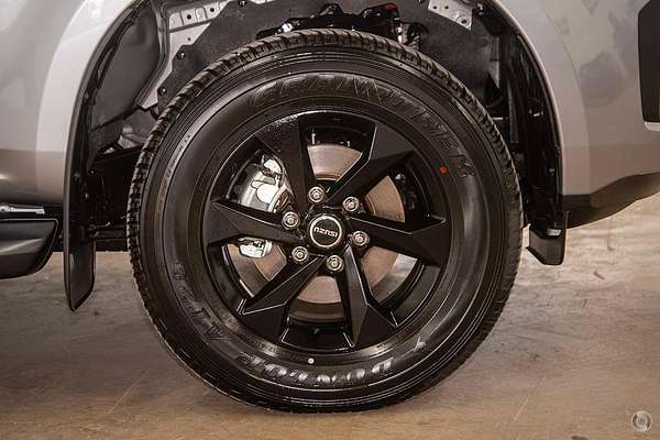 2025 Isuzu D-MAX X-RIDER 4X4