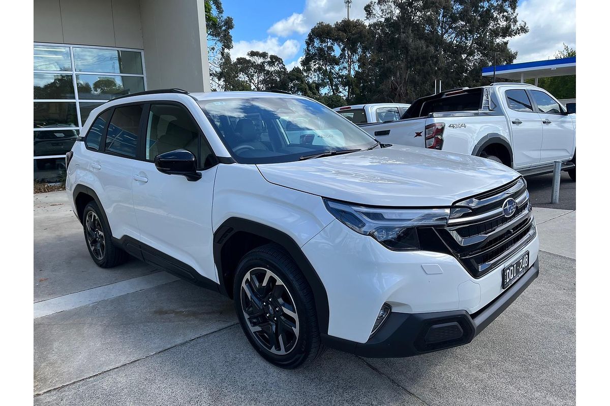 2025 Subaru Forester Touring S6