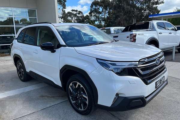 2025 Subaru Forester Touring S6