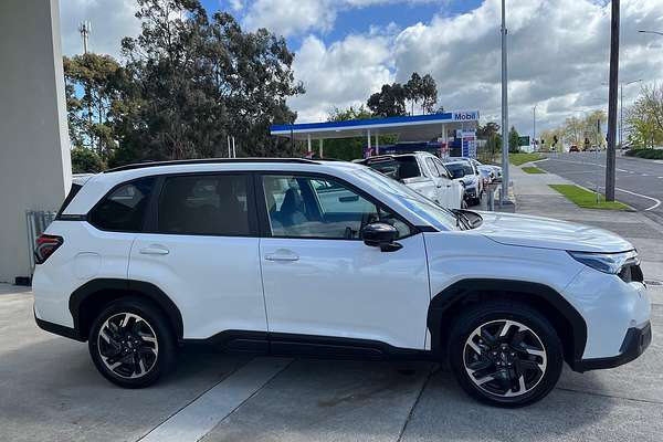 2025 Subaru Forester Touring S6