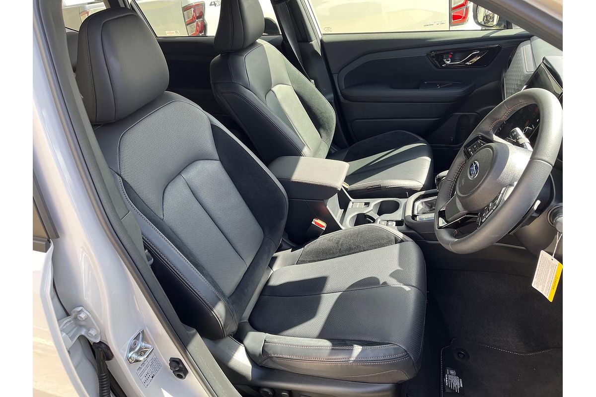 2025 Subaru Forester Touring S6