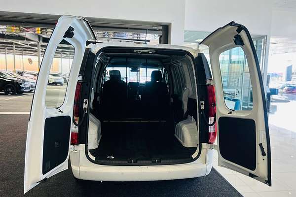 2024 Hyundai STARIA LOAD US4.V3