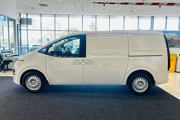 2024 Hyundai STARIA LOAD US4.V3