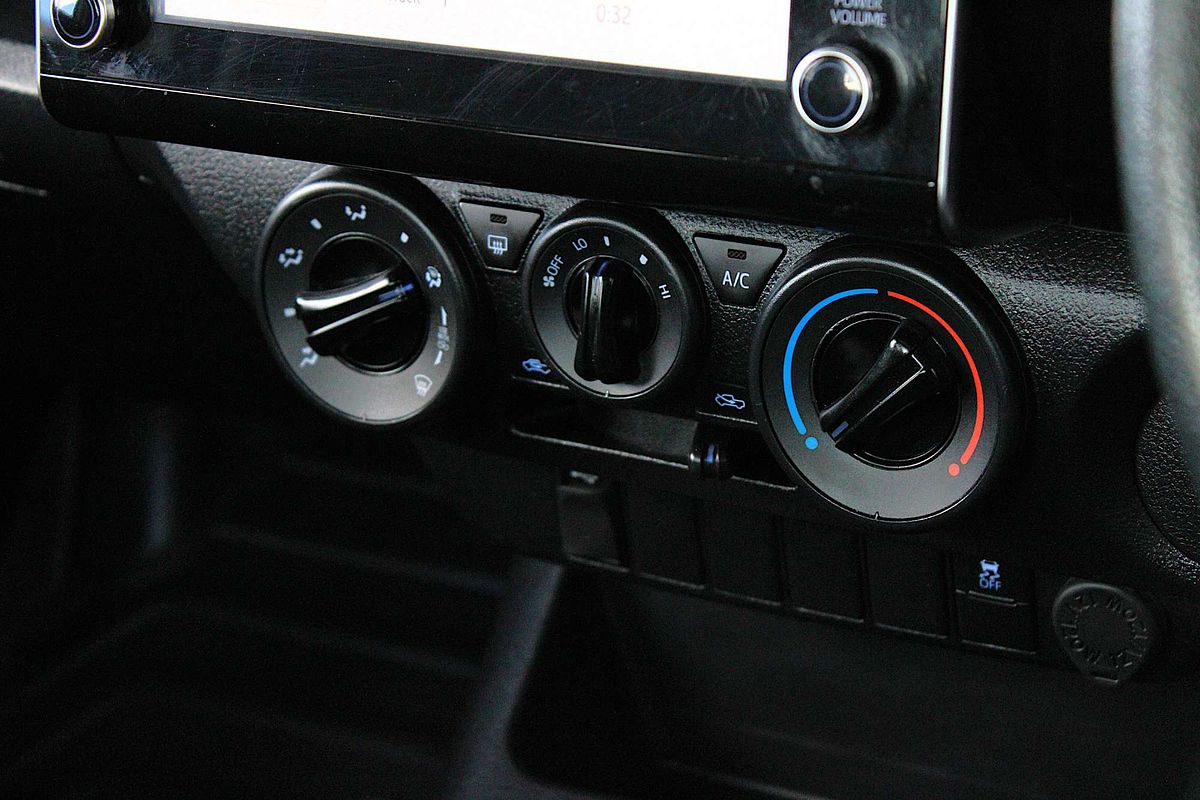 2022 Toyota Hilux Workmate TGN121R Rear Wheel Drive