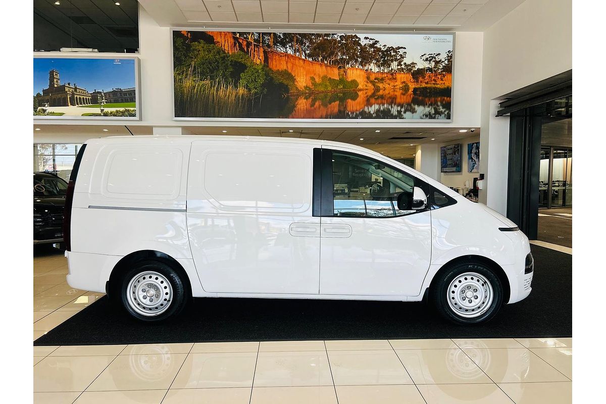 2024 Hyundai STARIA LOAD US4.V3