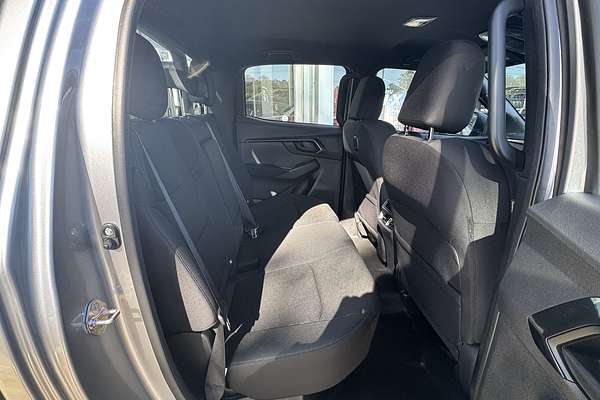 2025 Isuzu D-MAX X-RIDER 4X4