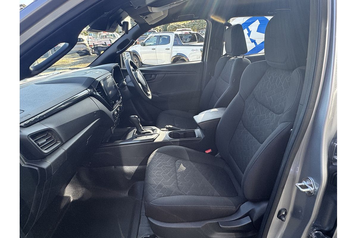 2025 Isuzu D-MAX X-RIDER 4X4