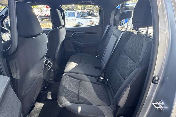 2025 Isuzu D-MAX X-RIDER 4X4