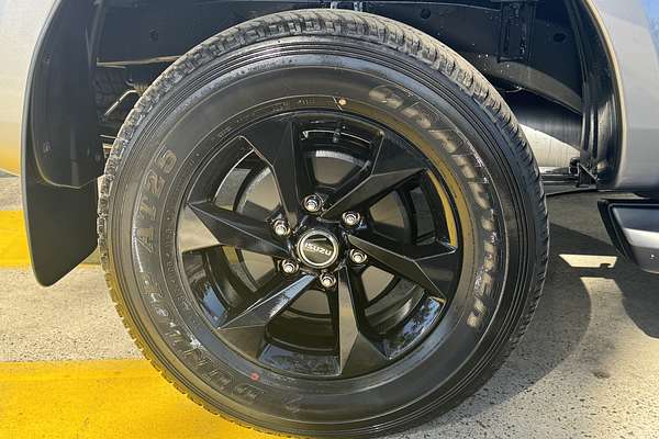 2025 Isuzu D-MAX X-RIDER 4X4