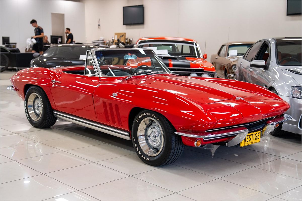 1966 Chevrolet Corvette STINGRAY