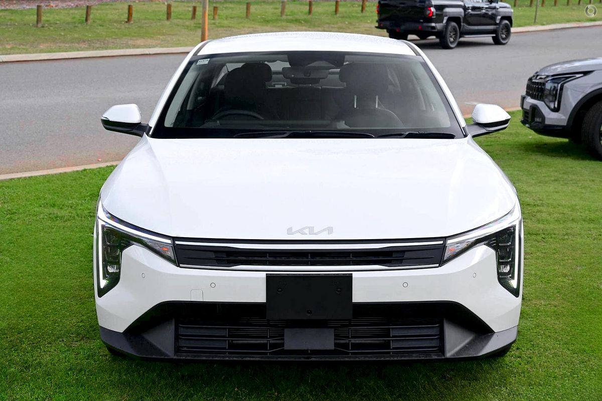 2025 Kia K4 Sport+ CL4m